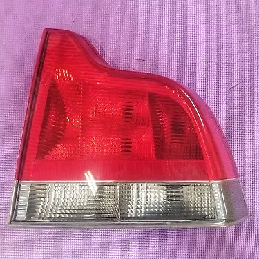 2001-04 Volvo S60 Sedan Rh Right/ Passenger Side Tail Light Assembly 8664080 Oem • $69.99