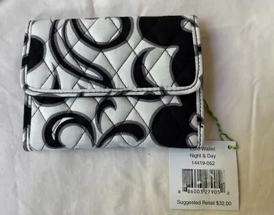 Vera Bradley Euro Wallet Night And Day New With Tag • $14.99