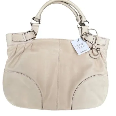Vintage Ferragamo Cream Colored Shoulder Bag Purse With Chain Details • $79.99