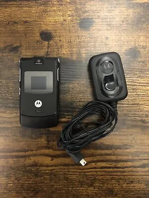 Retro ORIGINAL Motorola V3 Razr Black Cingular For Parts • $16