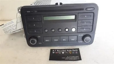 Radio VIN K 8th Digit Receiver Am-fm-cd 1K0 035 161 Fits 06-09 VW JETTA 81589 • $55