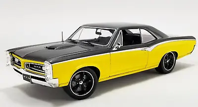 1:18 Scale 1966 Pontiac GTO Restomod Die-cast Model - A1801219 • £149