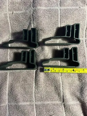 New Yakima 6V Wide Vertical Mighty Mounts For Factory Bars - Set Of 4 Unused • $33.95