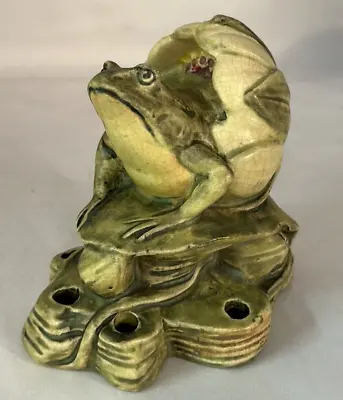 Weller Pottery Muskota Frog In A Lily Pad Flower Frog....mint! • $150