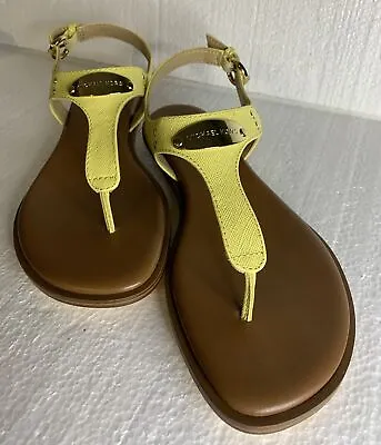 Michael Kors Leather MK Plate Thong Sandals Buttercup/Yellow Size 6.5 New • $36