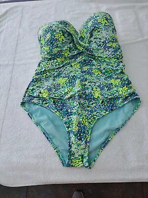 Marks And Spencer Swimming Costume Size 16 • £0.99