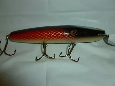 Vintage 7-1/4 Inch  Unbranded Large Wood W/ Glass Eyes Muskie Lure  Lot 1-574 • $16