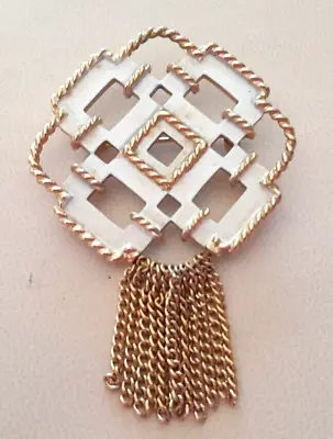 Vintage 1970's AVON Gold Tone & White W/ Dangling Chains Classic 3  Brooch Pin • $12.50