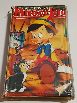 Walt Disney's 1940's Pinocchio VHS Black Diamond Clam Shell Pre-owned Acceptable • $9.75