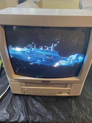 $119.99 • Buy Toshiba Model MV13M2W 13  CRT TV VCR VHS Combo Retro Gaming No Remote Tested