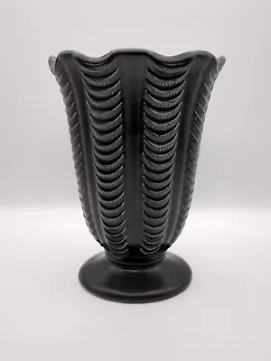 Dartmouth Pottery Mantle Vase 278C Black With Shell Design 15.5cm • £17.95