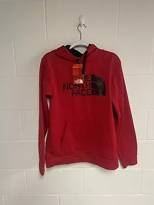 THE NORTH FACE NWT Men's Half Dome Pullover Hoodie Sweatshirt Red Size M Medium • $36.99