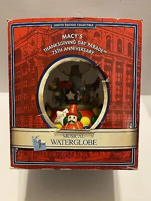 2001 Macys Thanksgiving's Day Parade Musical Globe Twin Towers 75th Anniversary • $70