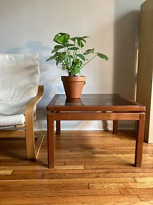 Vintage Scandinavian MCM Mid-Century Modern Side Table Coffee Table End Table • $420