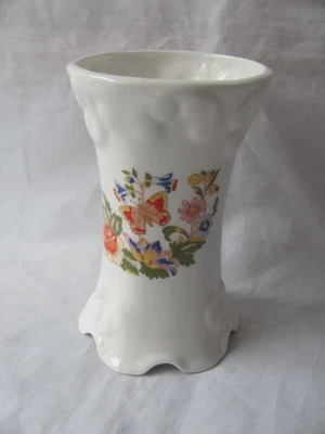 £1.99 • Buy Aynsley Cottage Garden Butterflies/Flowers Flared Embossed 11.5 Cms Posy Vase