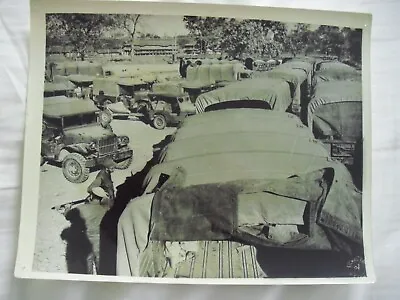 Original Press Photo WW2 US Truck Convoy At Myitkyina  Ledo Road 28.1.1945 • $28.62