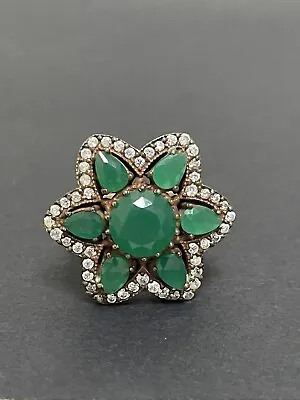 Turkish Vintage Elegance: Emerald And White Sapphire In 925 Silver • $50