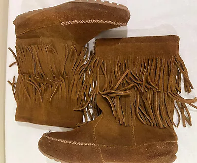 Minnetonka Boots 9 Women Brown Suede Leather 2 Layer Fringe Moccasin Festival • $39.99