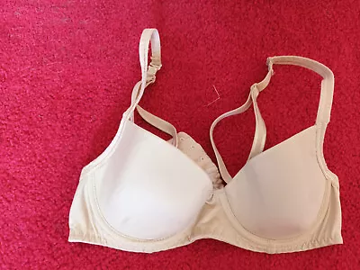 John Lewis Opaque Nude Beige Underwire T Shirt Bra In Size 32AA • £4.99