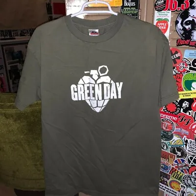 Vintage 2004 Green Day American Idiot Heart Grenade Shirt • $27.50