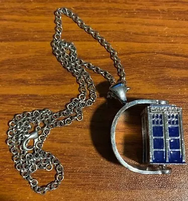 Vintage Doctor Who Blue And Silver Revolving/Rotating Tardis Necklace • £19.19