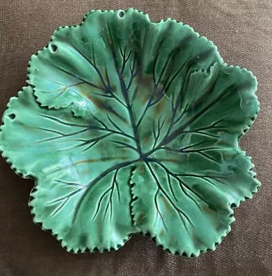 Portugal Majolica Secla Green Cabbage Leaf Dish/bowl. • £15.99