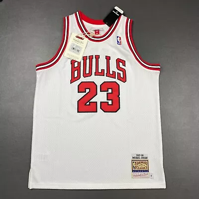 100% Authentic Michael Jordan Mitchell Ness 97 98 Bulls Jersey XL 18/20 Youth • $114.75