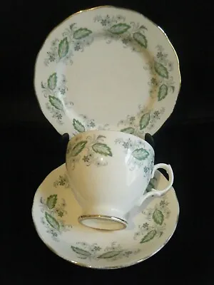 Royal Kent Gainsborough Emerald Green Leaf Trio Cup Saucer Plate Vintage B20 • £4.99