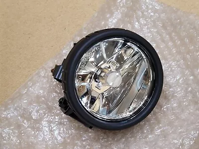 Genuine Mazda Premacy  Monospace 1999-2005 1.9 Front Left Fog Light F014002209 • $55.94