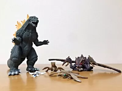 Godzilla Megaguirus Set Toho Monster Series Special 2001 Bandai Movie Toy Goods  • $149.99