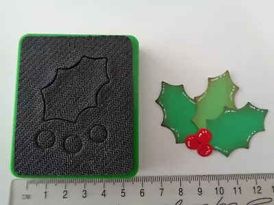 £10 • Buy Sizzix Christmas Holly Leaves & Berries ~ Craft Die Cutter
