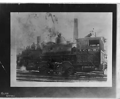 Illinois Central Railroad Steam Locomotive 2527 • $0.99