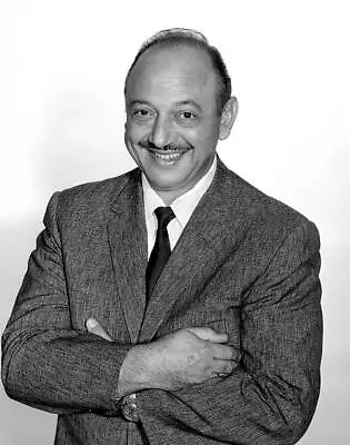 The Jack Benny Show Regular Cast Member Mel Blanc April 3 1959 Old TV Photo • $5.79