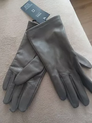 M&S Fine Leather Gloves Grey Size Large. New With Tags • £5