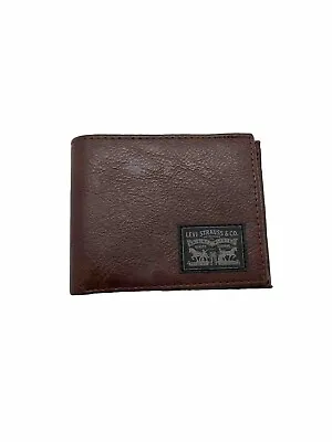 Levi's Men's Coated Leather Cover Traveler Wallet Bifold ID Brown 4.5x3.5 • $15.99