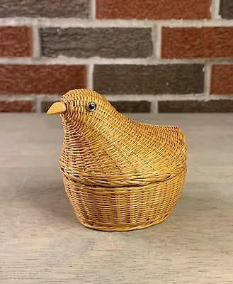 Vintage Woven Wicker Hen Chicken Basket Lid Country Folk Art Farmhouse Easter • $13