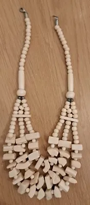 Beaded Neckless Ivory Colour Costum Jewellery  • £6