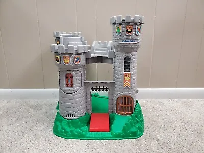 Fisher-Price 1994 Great Adventures Castle Playset (77110) • $49.99
