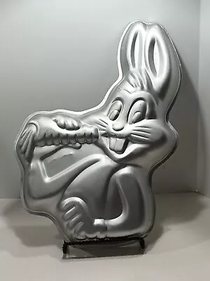 Vintage Wilton BUGS BUNNY Cake Pan 1978 #502-7598 • £16.40