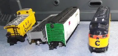 Bachmann N Gauge Chessie System C & O 7071 Diesel Locomotive & Caboose Vintage • $39