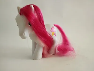 My Little Pony Strawberry Surprise G3 Hasbro 2006 • $10