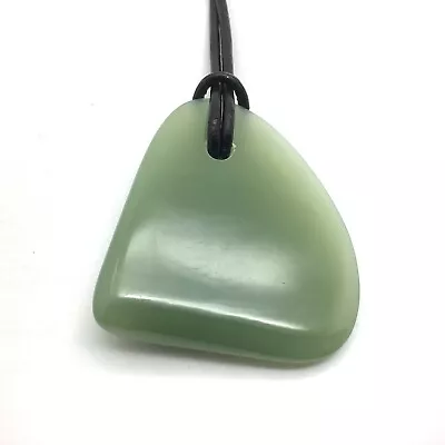 $31.96 • Buy Siberian Jade Pendant Green Polish Nephrite Jade Stone Necklace Siberia #99