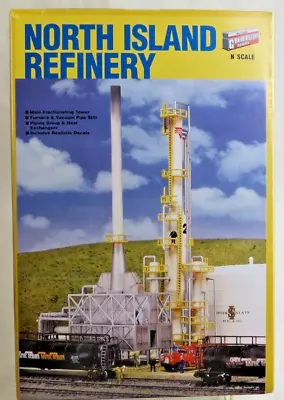 Walthers Cornerstone 933-3219 N Scale NORTH ISLAND REFINERY Kit • $42.80