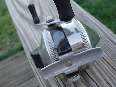 Vintage Zebco 33 Spincast Reel Metal Foot Tested USA • $12