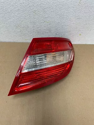 2008 2009 2010 2011 Mercedes C-Class Right Passenger RH Tail Light OEM 1686P DG1 • $62.50