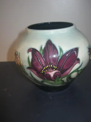 Moorcroft Vase * Pulsatilla *trial ** Boxed ** • $242.63