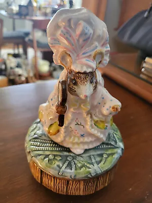 Vintage Schmid Beatrix Potter Lady Mouse Rotating Music Box Plays  Hello Dolly  • $19