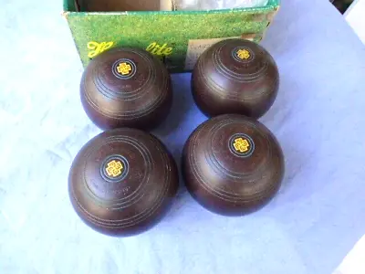 Vintage Set Lawn Bowls Size 3  Henselite Super Grip  Championship   4 7/8 • $59.99