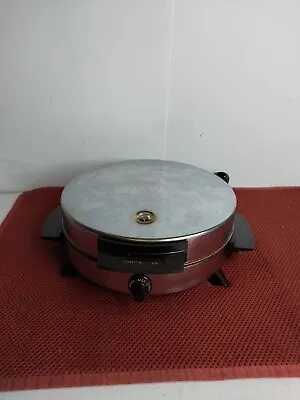 Vintage Toastmaster Waffle Iron Maker Model W252A Round Stainless Steel Tested • $27.99