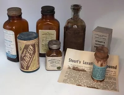 Lot Vintage Labeled Medicine Bottles Stuart's Reed Carnrick Chicago New York  • $17.99